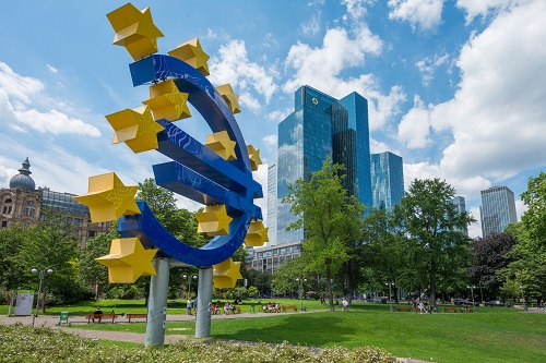 Scultura dell'Euro a Francoforte