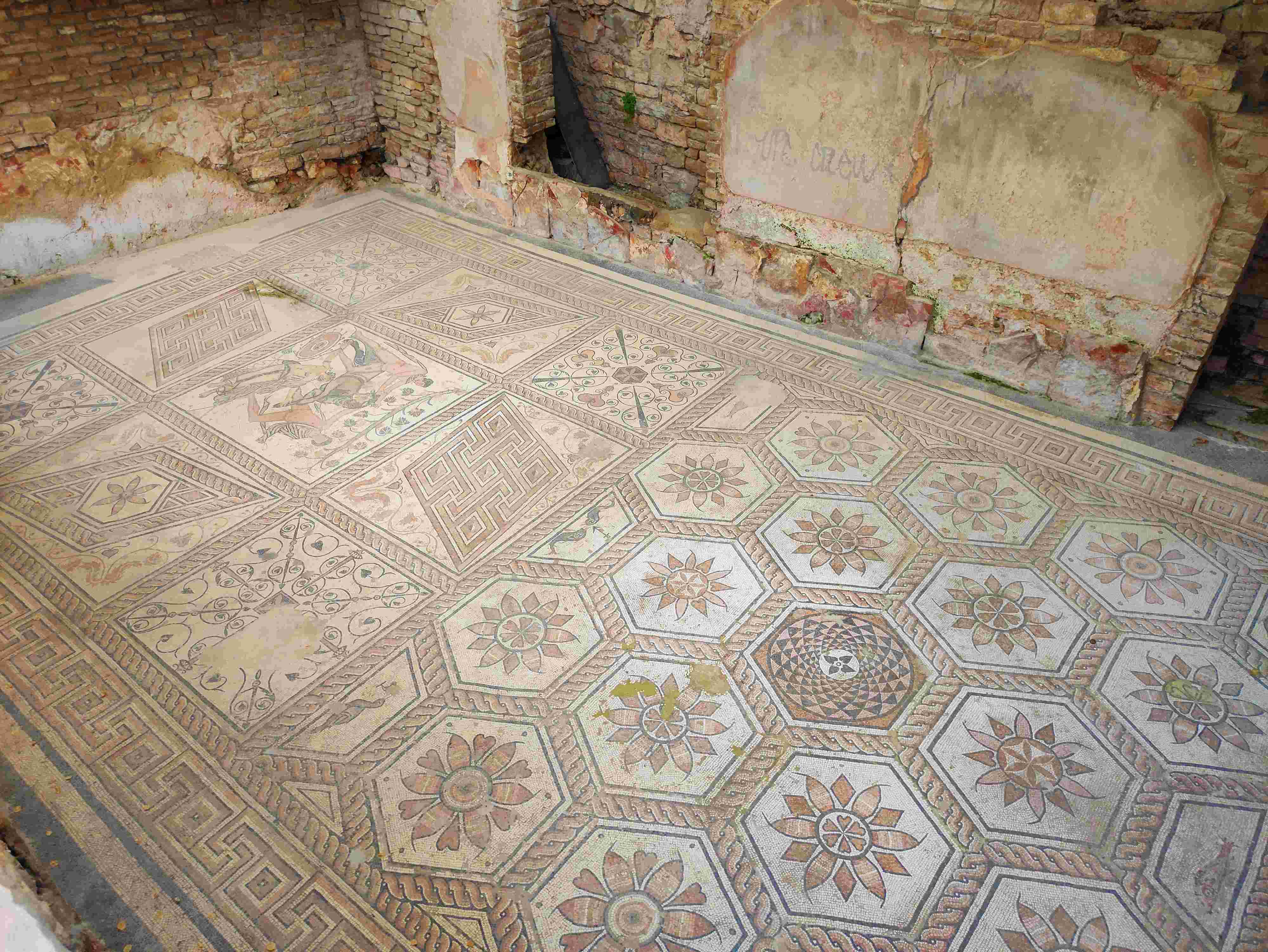 Mosaico della Punizione di Dirce cappella di Santa Maria Formosa
