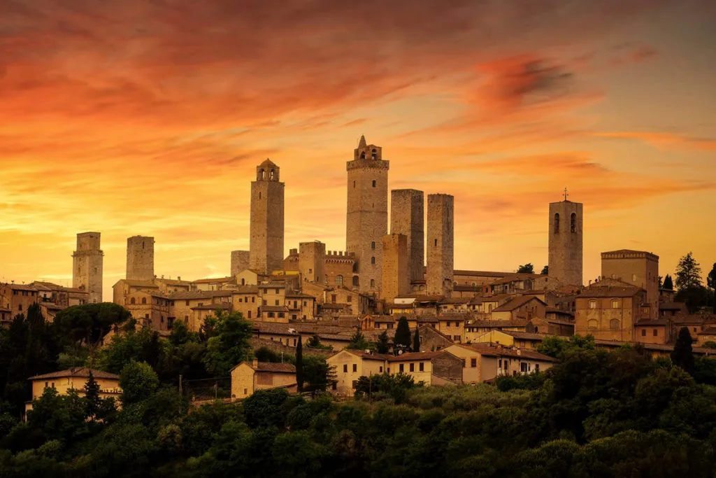 San Gimignano cosa vedere parcheggi torri musei Dove Viaggi