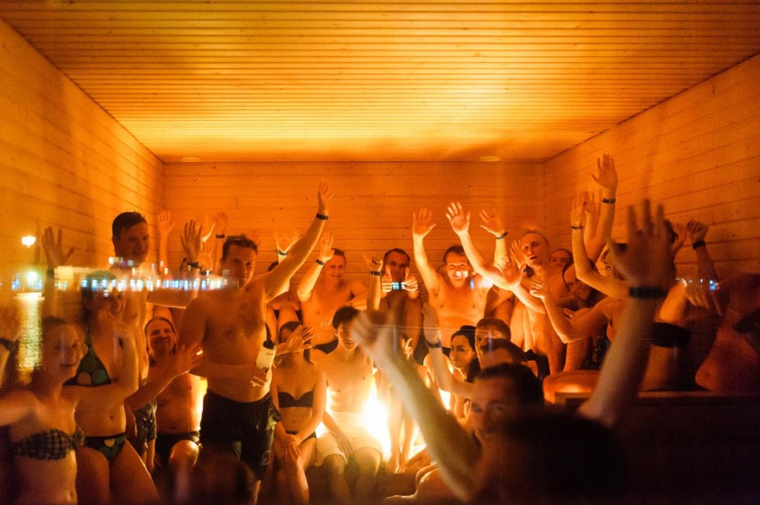 Estonia: sauna in famiglia