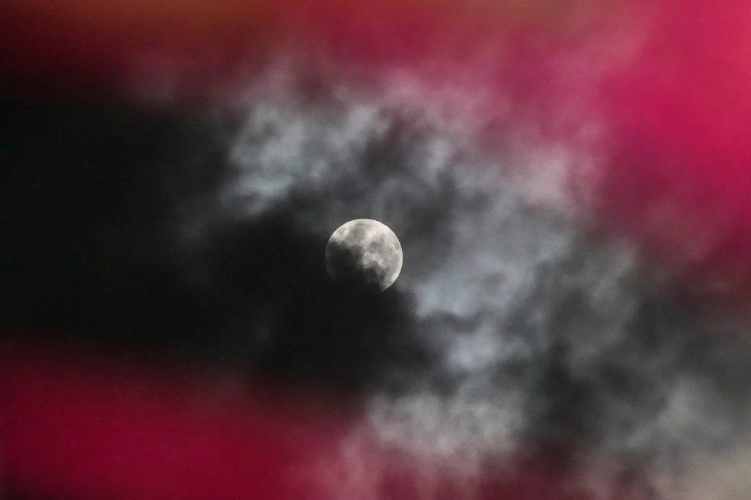 Eclissi lunare penombrale (25 marzo)