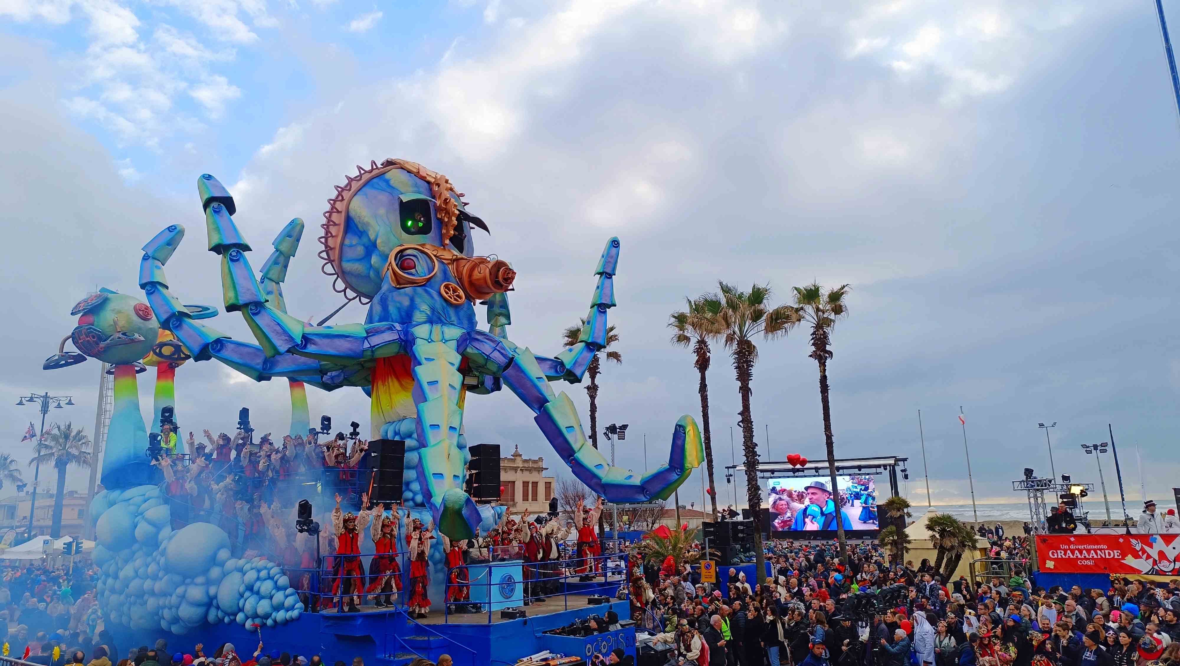 Carnevale di Viareggio 2024 - Octopus 5.0 di Luigi Bonetti