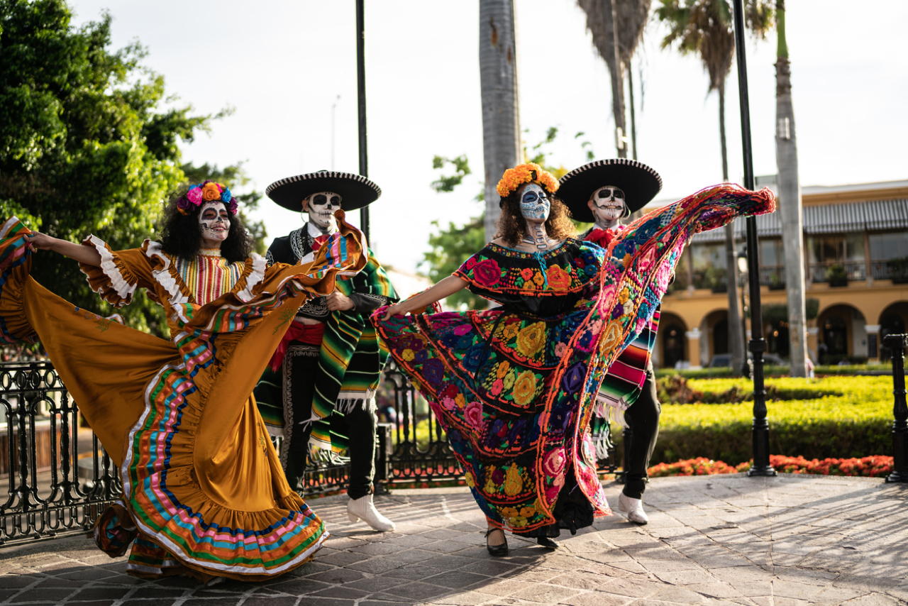 In maschera per le celebrazioni del Giorno dei Morti in Messico