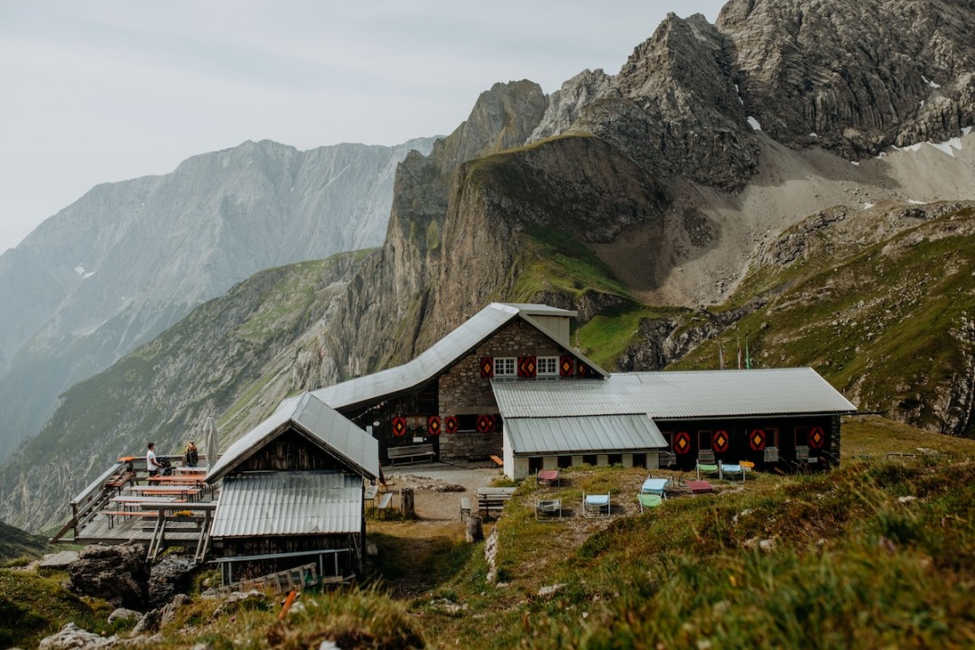 Tirolo d’estate: la ricetta alpina del benessere naturale