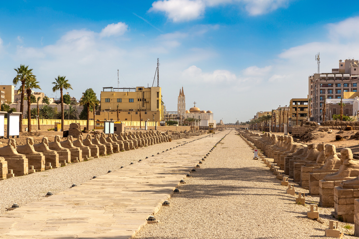 Viale delle Sfingi a Luxor in Egitto