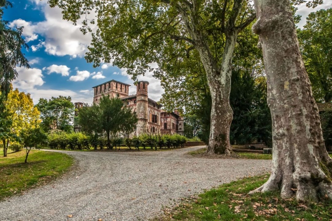 Castello di Piovera, Piemonte