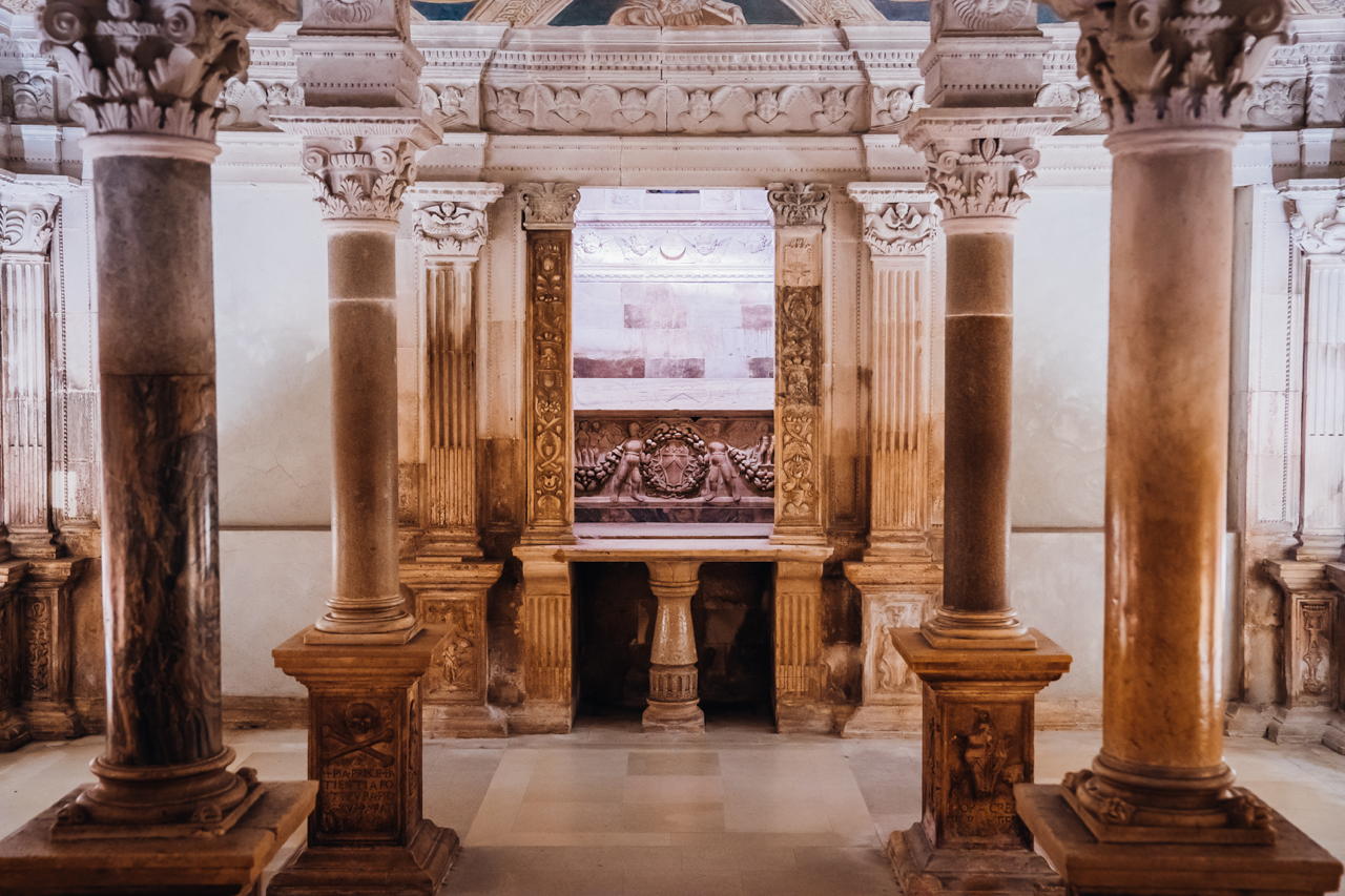 cripta cattedrale Santa Maria Assunta e San Canio Vescovo Acerenza Basilicata