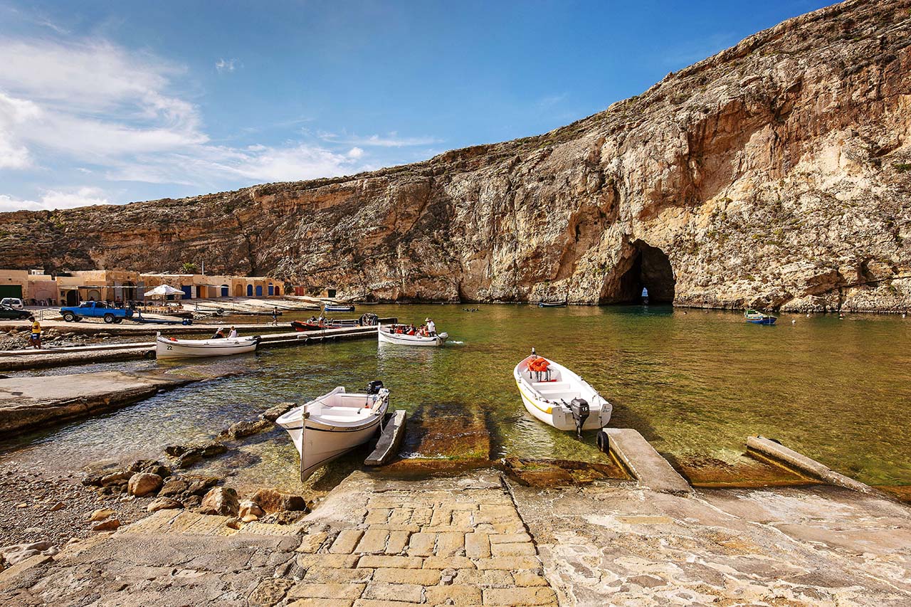 Inland Sea piccola baia chiusa a Dweira Gozo Malta