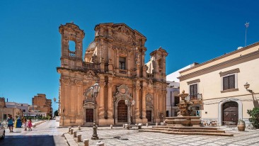 Piazza del Purgatorio a Marsala in Sicilia