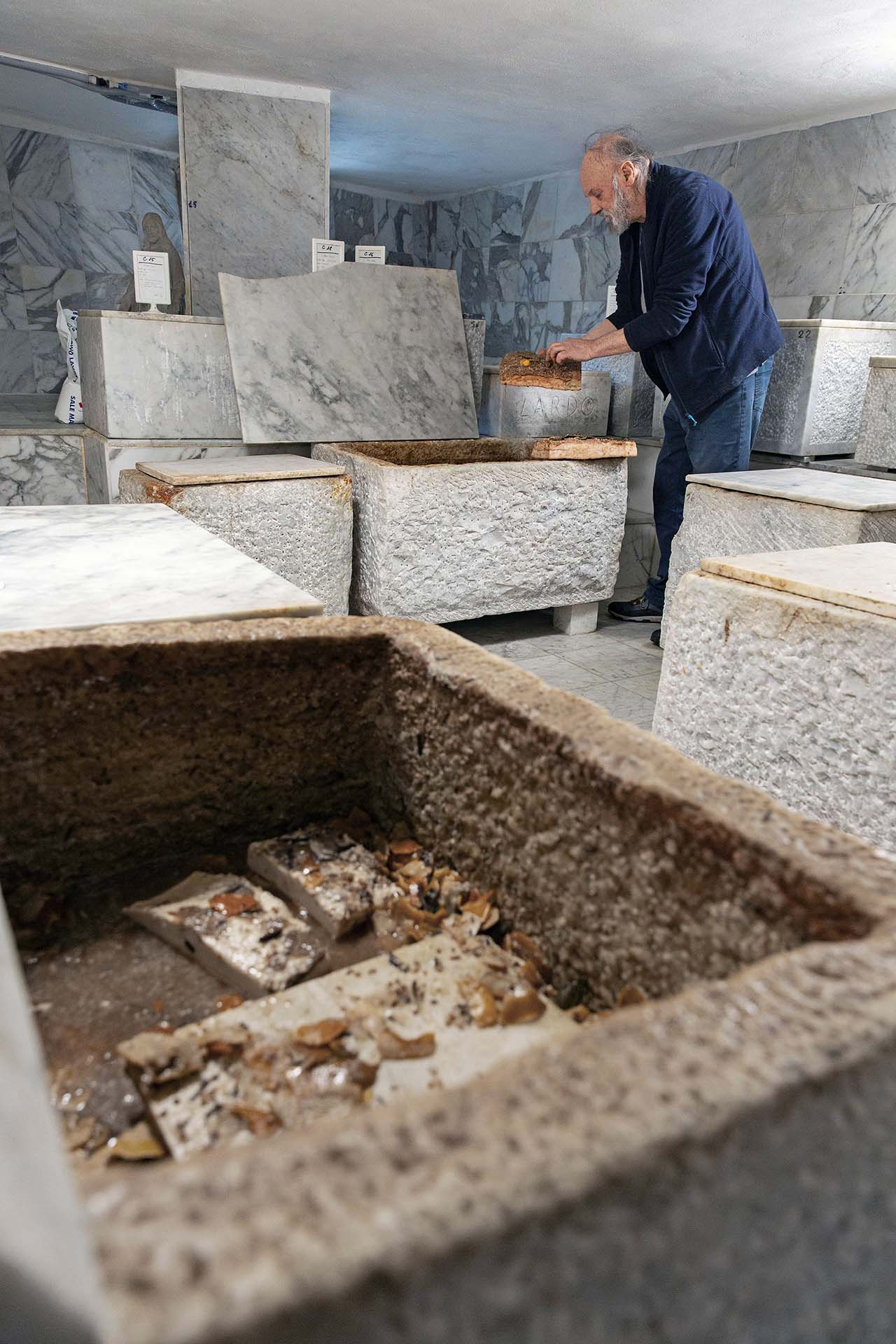 lardo di Colonnata in stagionatura 